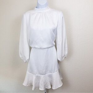 Vici white mini dress never worn